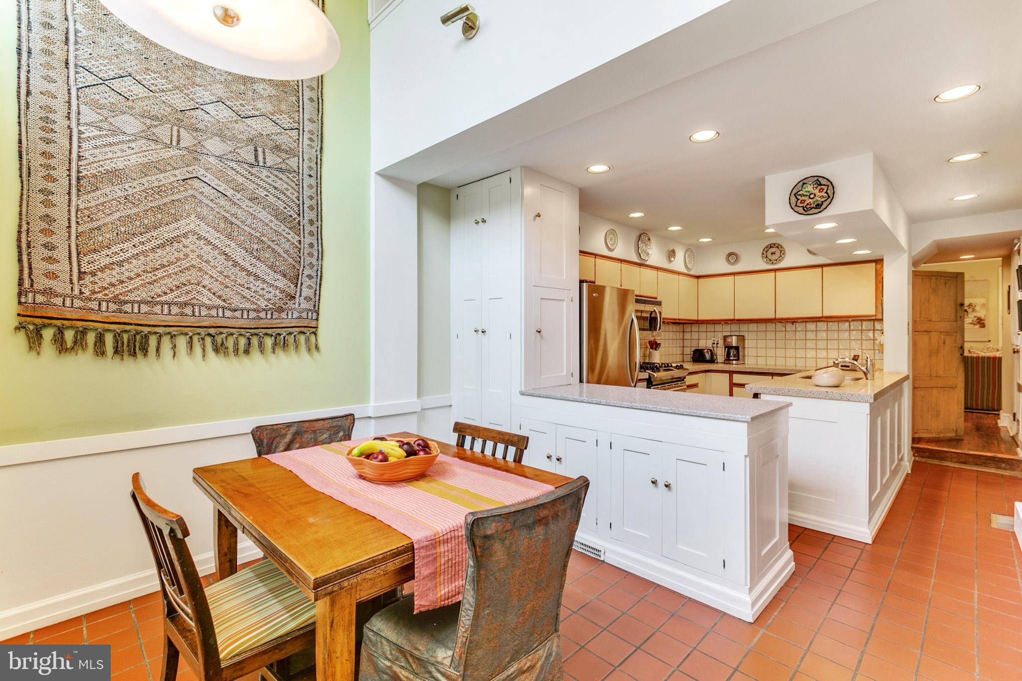 2209 Rittenhouse Square Philadelphia, PA 19103 - Photo 9 of 38 Gallery Image 9
