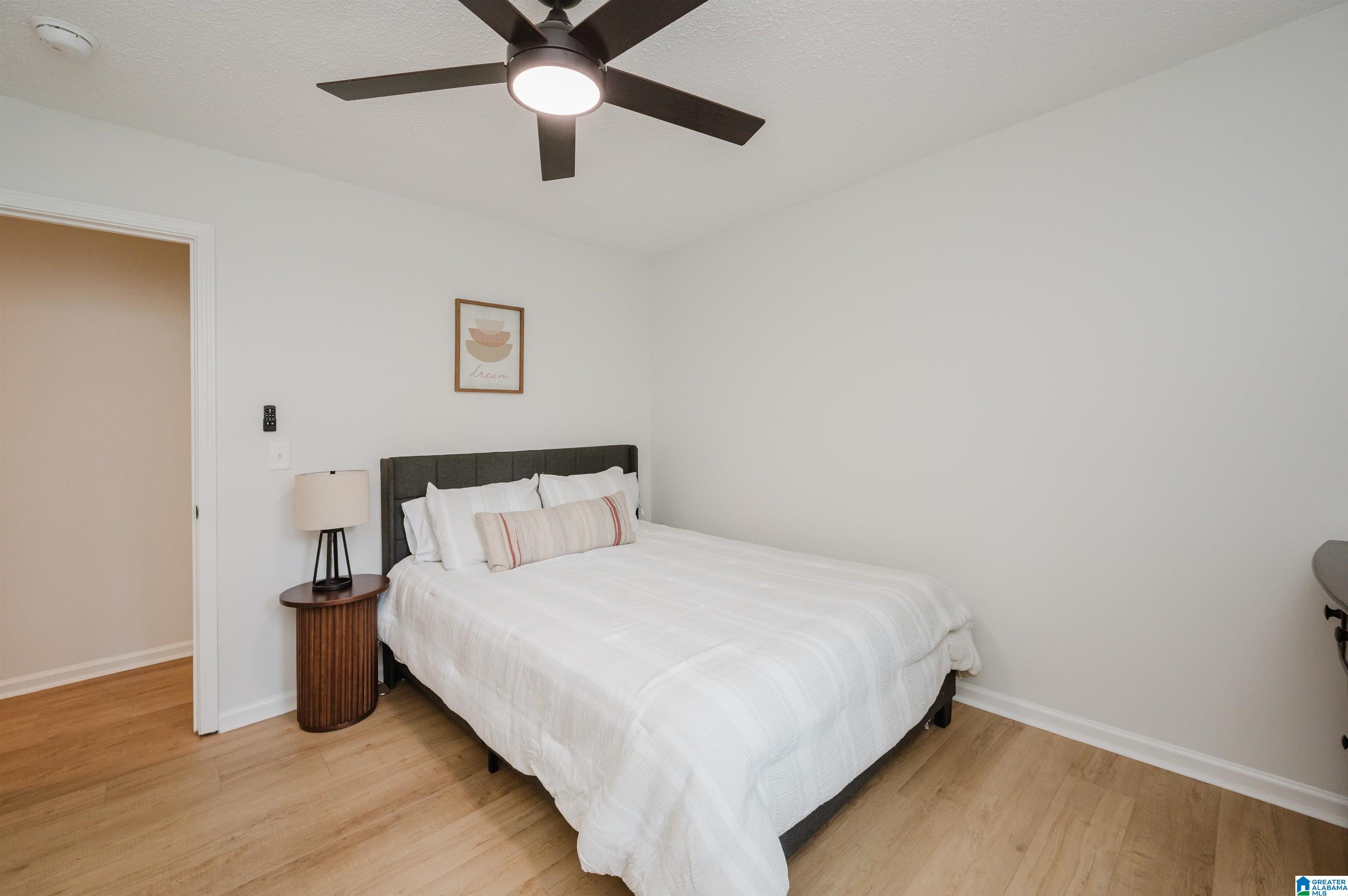 110 Hickory Street Alabaster, AL 35114 - Photo 19 of 39 Gallery Image 19