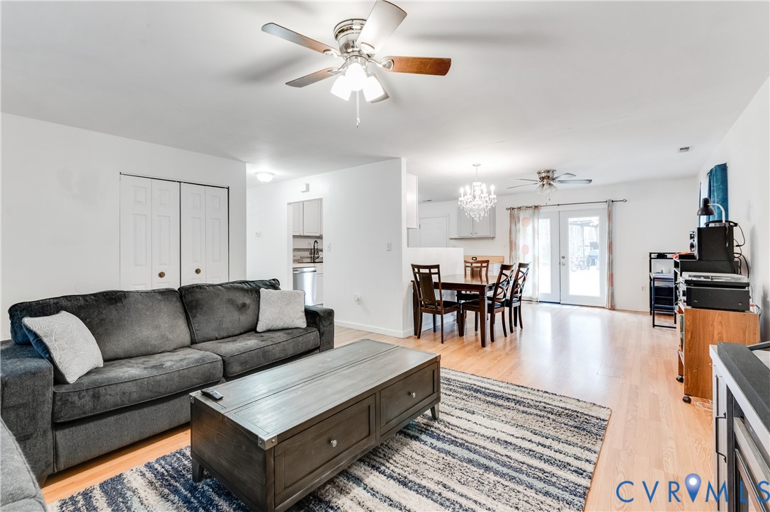 5724 Linda Road Sandston, VA 23150 - Photo 8 of 35 a living room with furniture and kitchen view