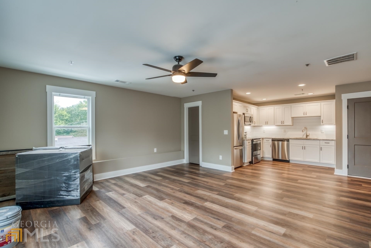 224 Alcovy Street, Unit A Monroe, GA 30655 - Photo 5 of 18