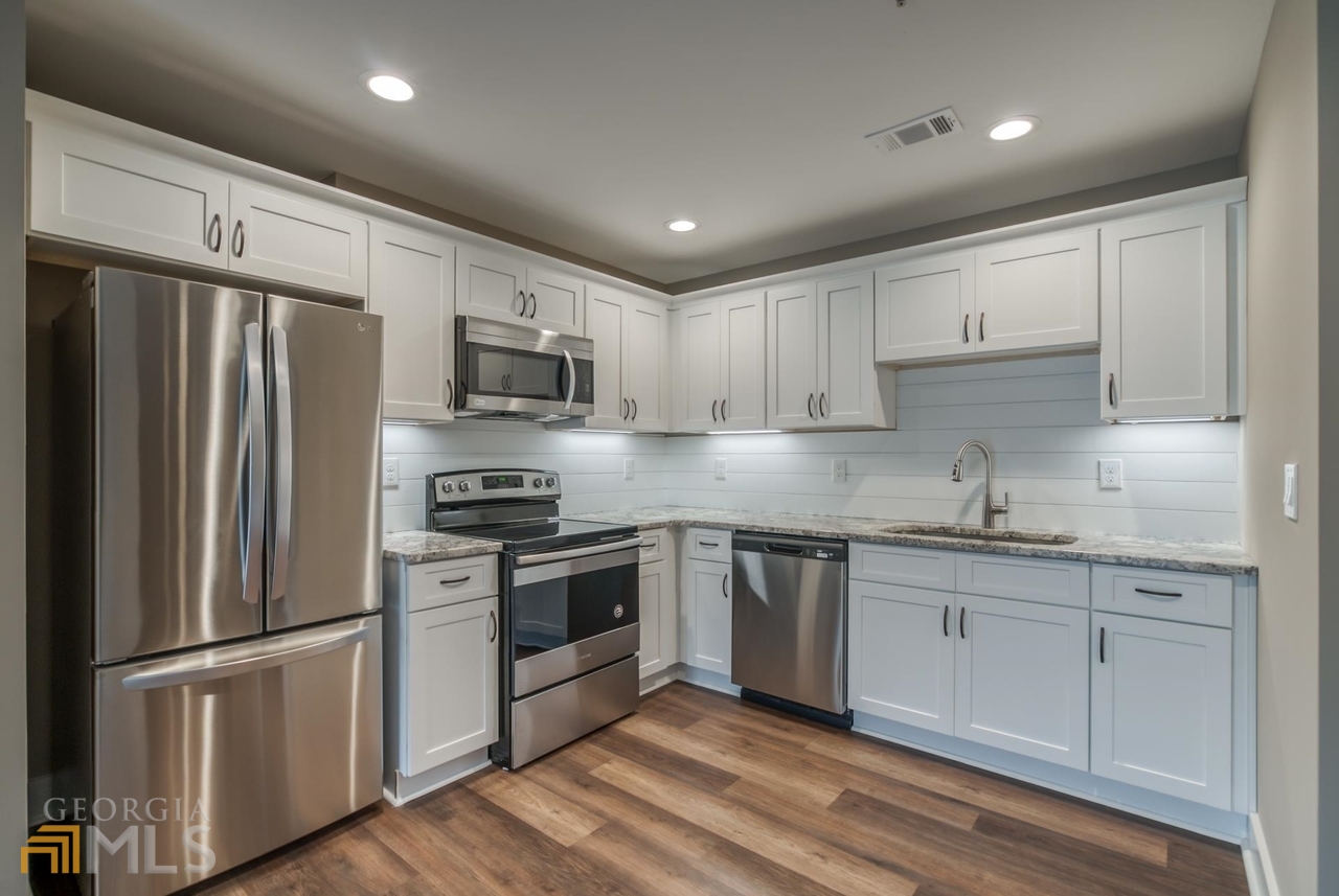 224 Alcovy Street, Unit A Monroe, GA 30655 - Photo 7 of 18