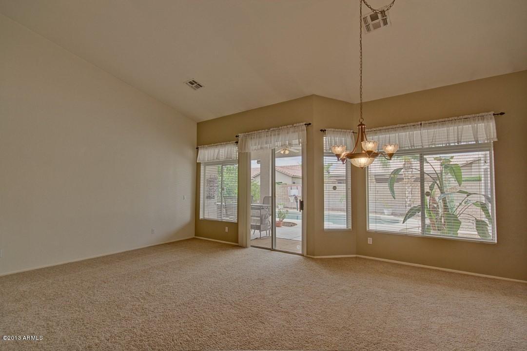 310 West El Freda Road Tempe, AZ 85284 - Photo 6 of 42 El Freda (6)