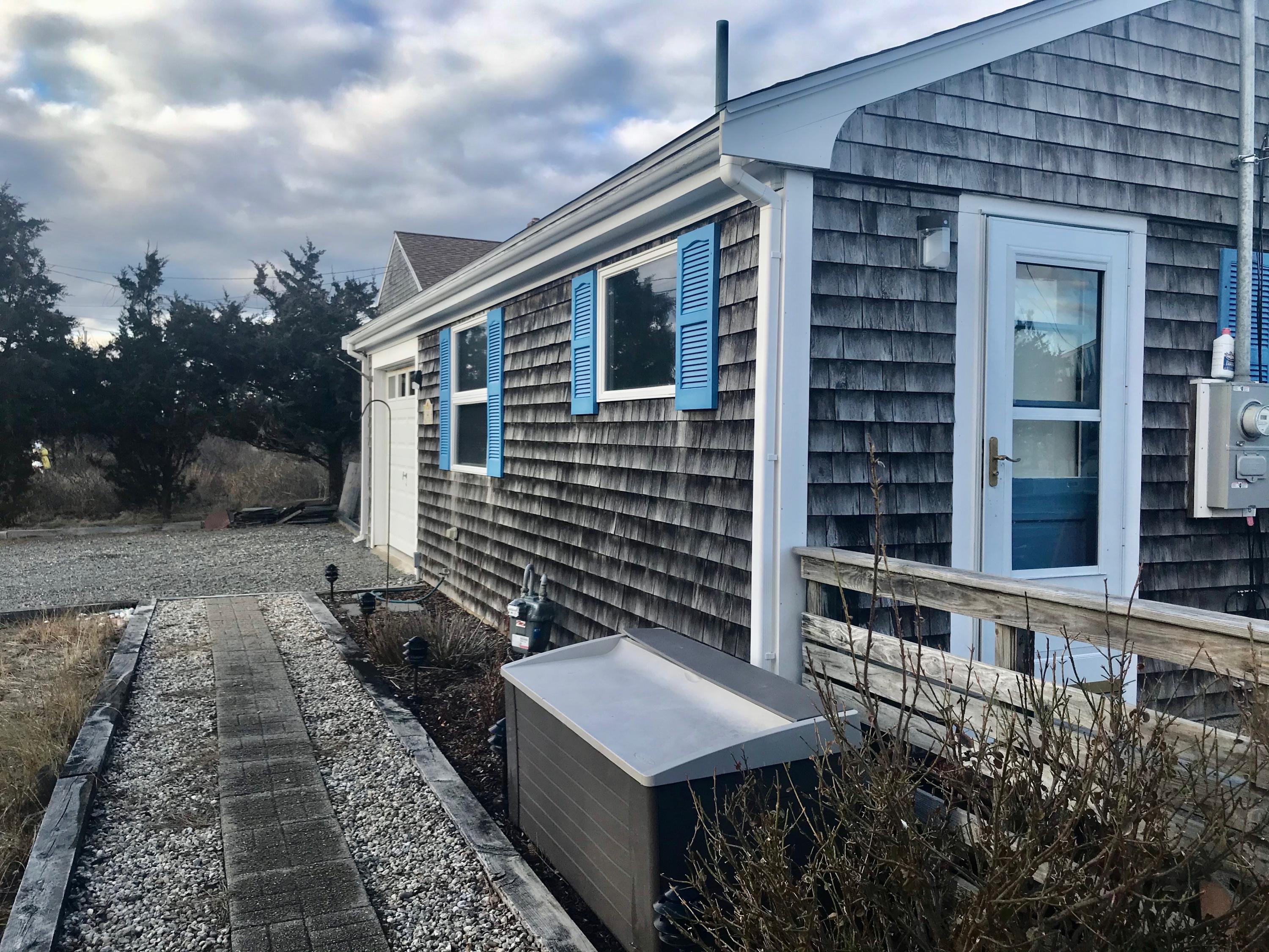 341 Phillips Road Sandwich, MA 02562 - Photo 3 of 17 IMG_5354