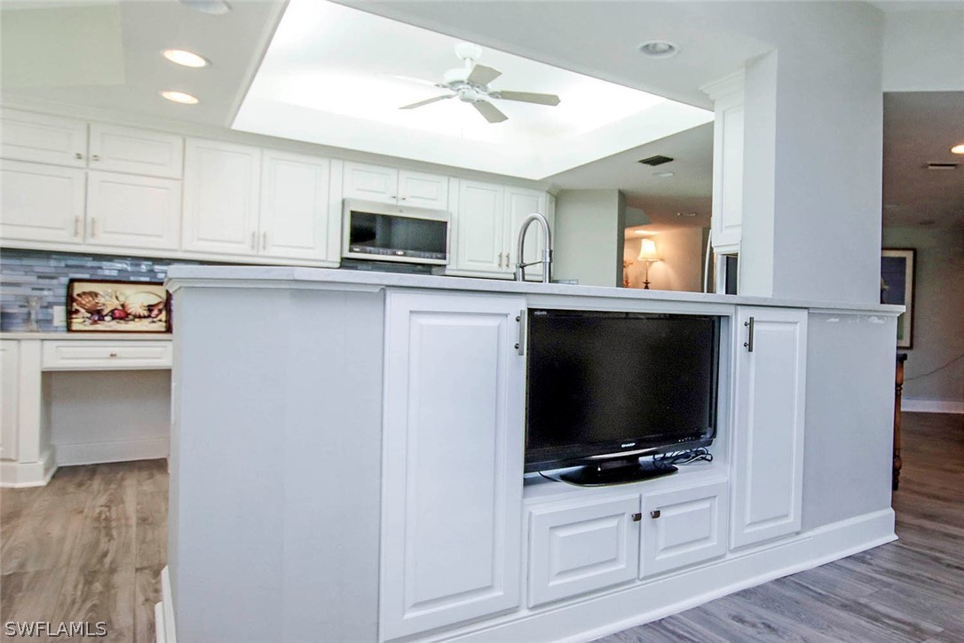 2633 Wulfert Road, Unit 5 Sanibel, FL 33957 - Photo 13 of 33 Gallery Image 13