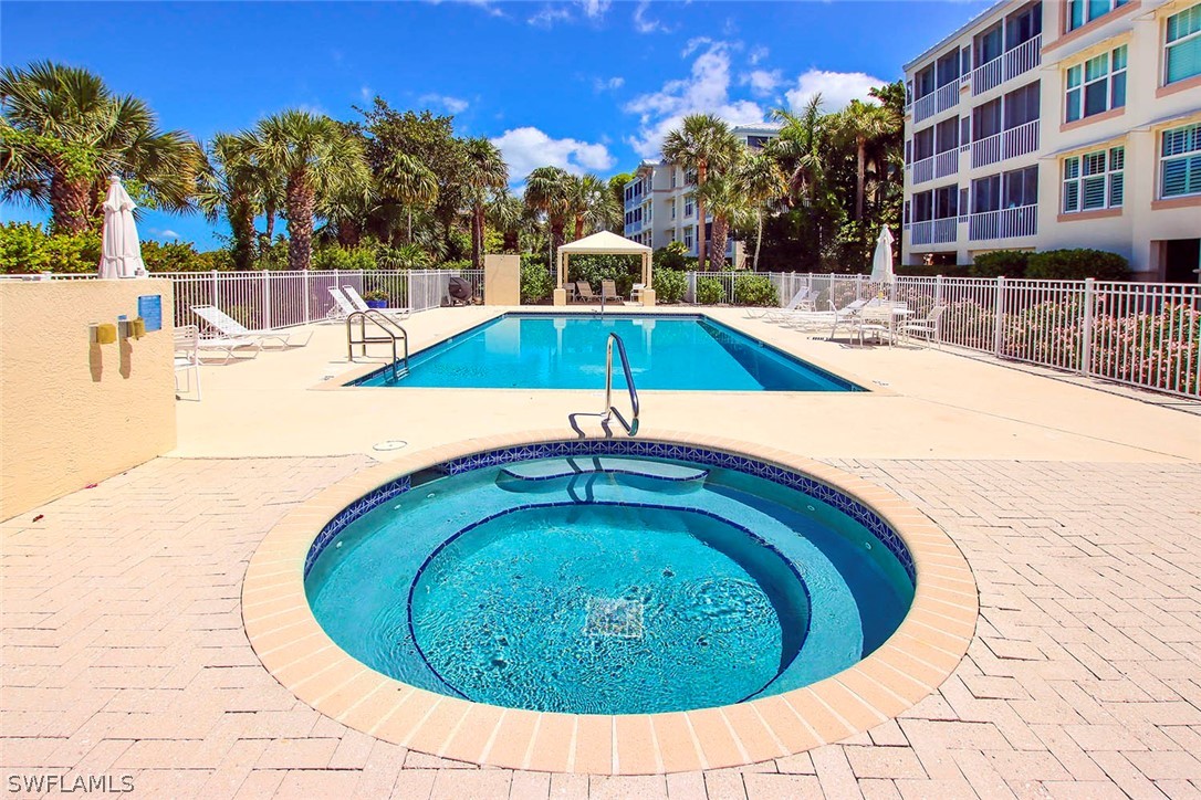 2633 Wulfert Road, Unit 5 Sanibel, FL 33957 - Photo 24 of 33 Gallery Image 24