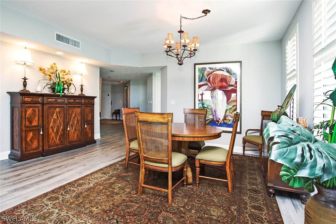 2633 Wulfert Road, Unit 5 Sanibel, FL 33957 - Photo 5 of 33 Gallery Image 5