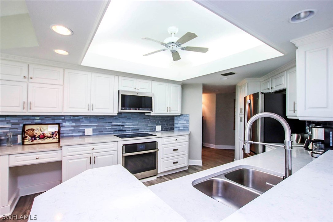 2633 Wulfert Road, Unit 5 Sanibel, FL 33957 - Photo 8 of 33 Gallery Image 8