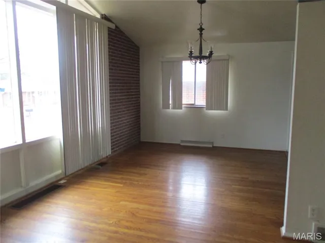 $92,500 | 2410 Netherwood Drive, St. Louis, MO 63136