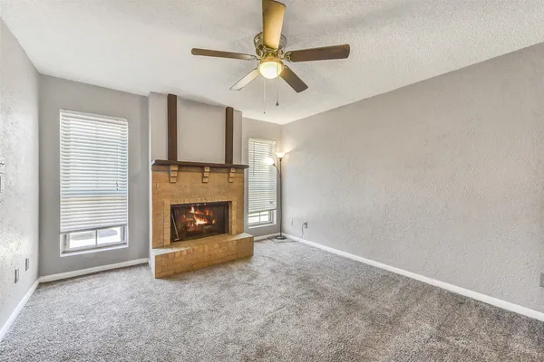 $850 | 1516 Bay Area Boulevard, Unit F16, Houston, TX 77058