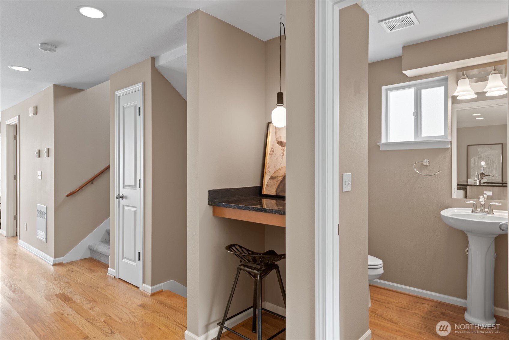 10134 Holman Road Northwest, Unit B Seattle, WA 98133 - Photo 8 of 25