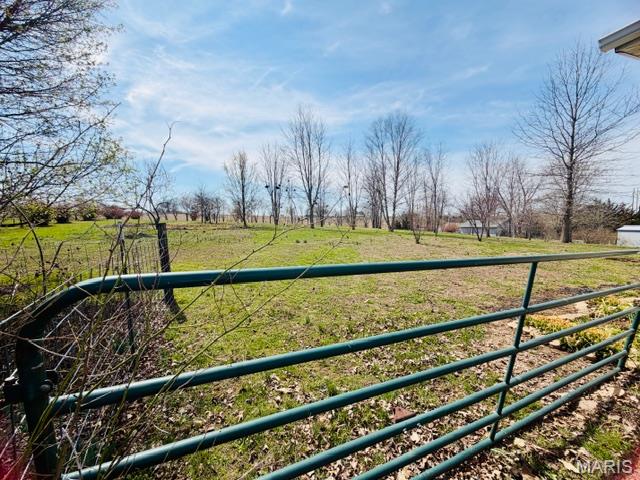 329 Lakeview Road Old Monroe, MO 63369 - Photo 4 of 7