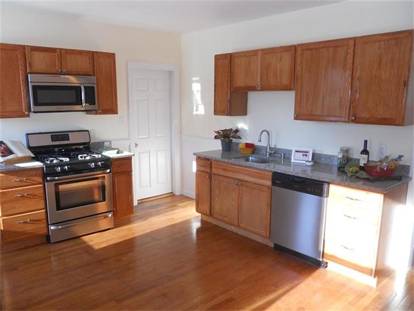 353 Howe Street Methuen, MA 01844 - Photo 1 of 21 Gallery Image 1