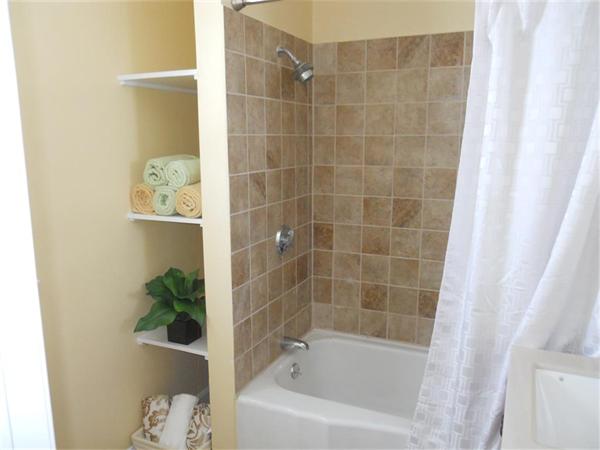 353 Howe Street Methuen, MA 01844 - Photo 17 of 21 Gallery Image 17