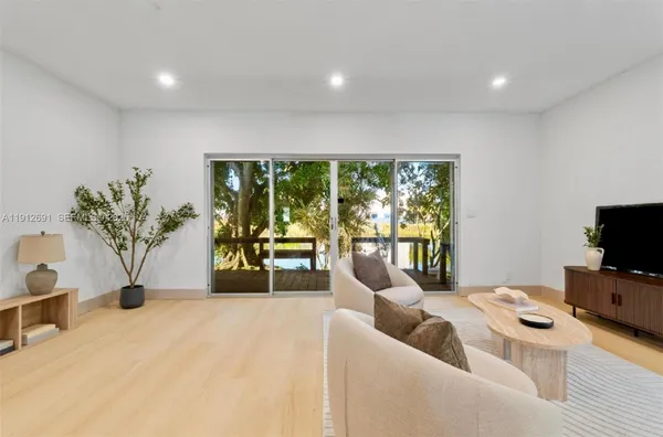 $649,500 | 1905 Northwest 62nd Terrace, Margate, FL 33063