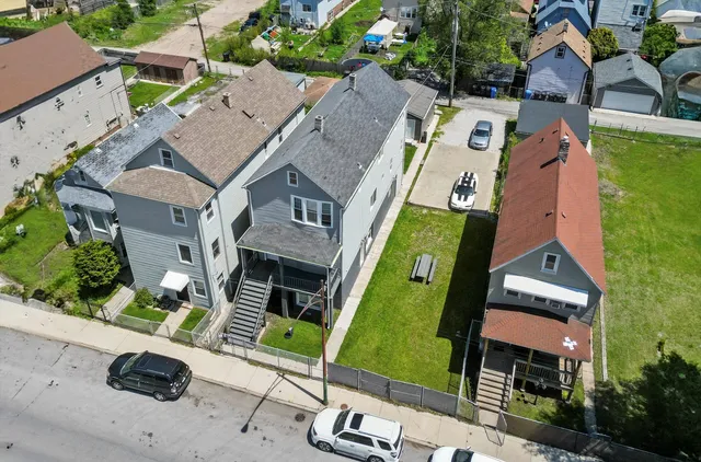 $325,000 | 8543 South Burley Avenue, Chicago, IL 60617