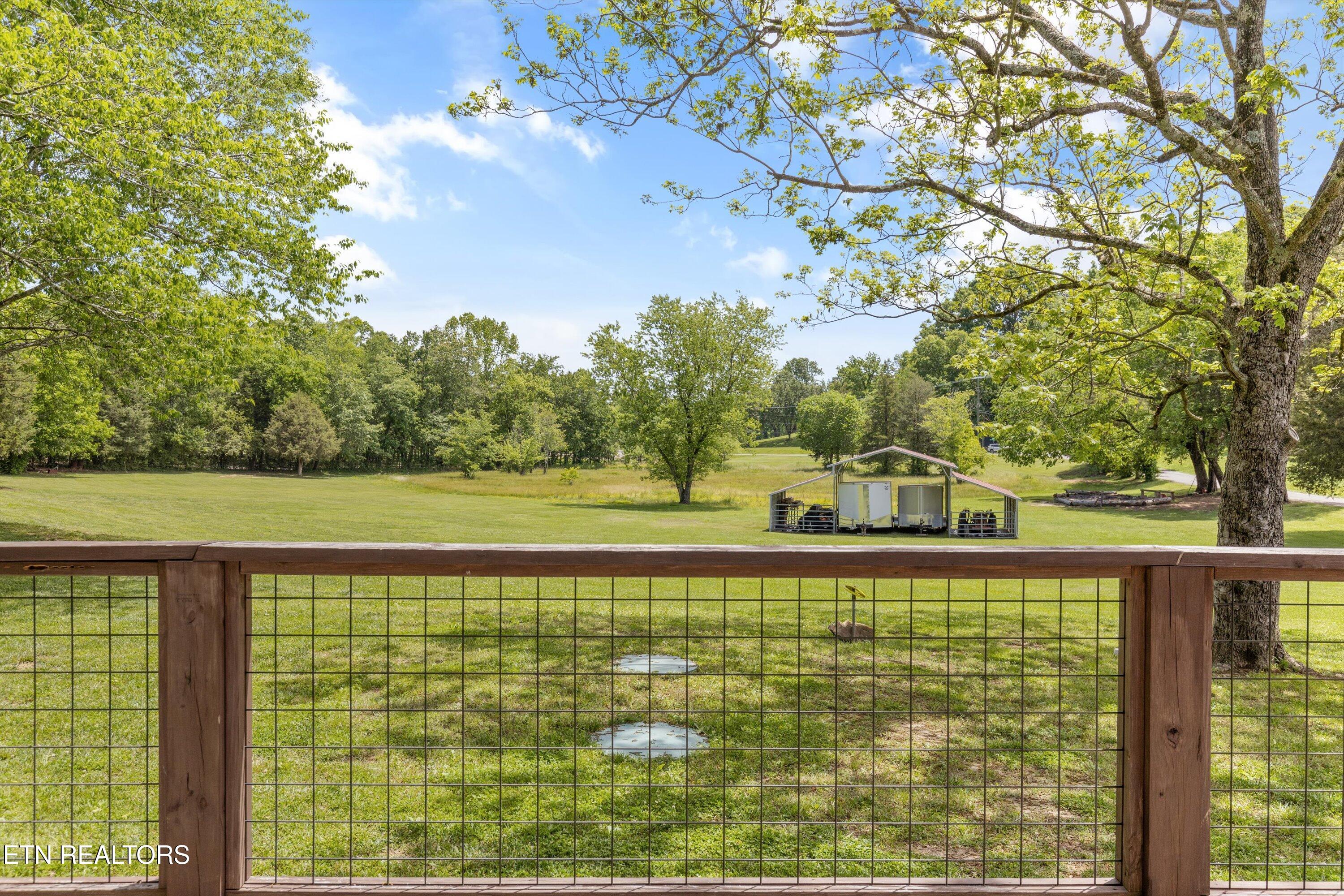 823 Reed Drive Powell, TN 37849 - Photo 31 of 50 31-823 Reed Dr-33