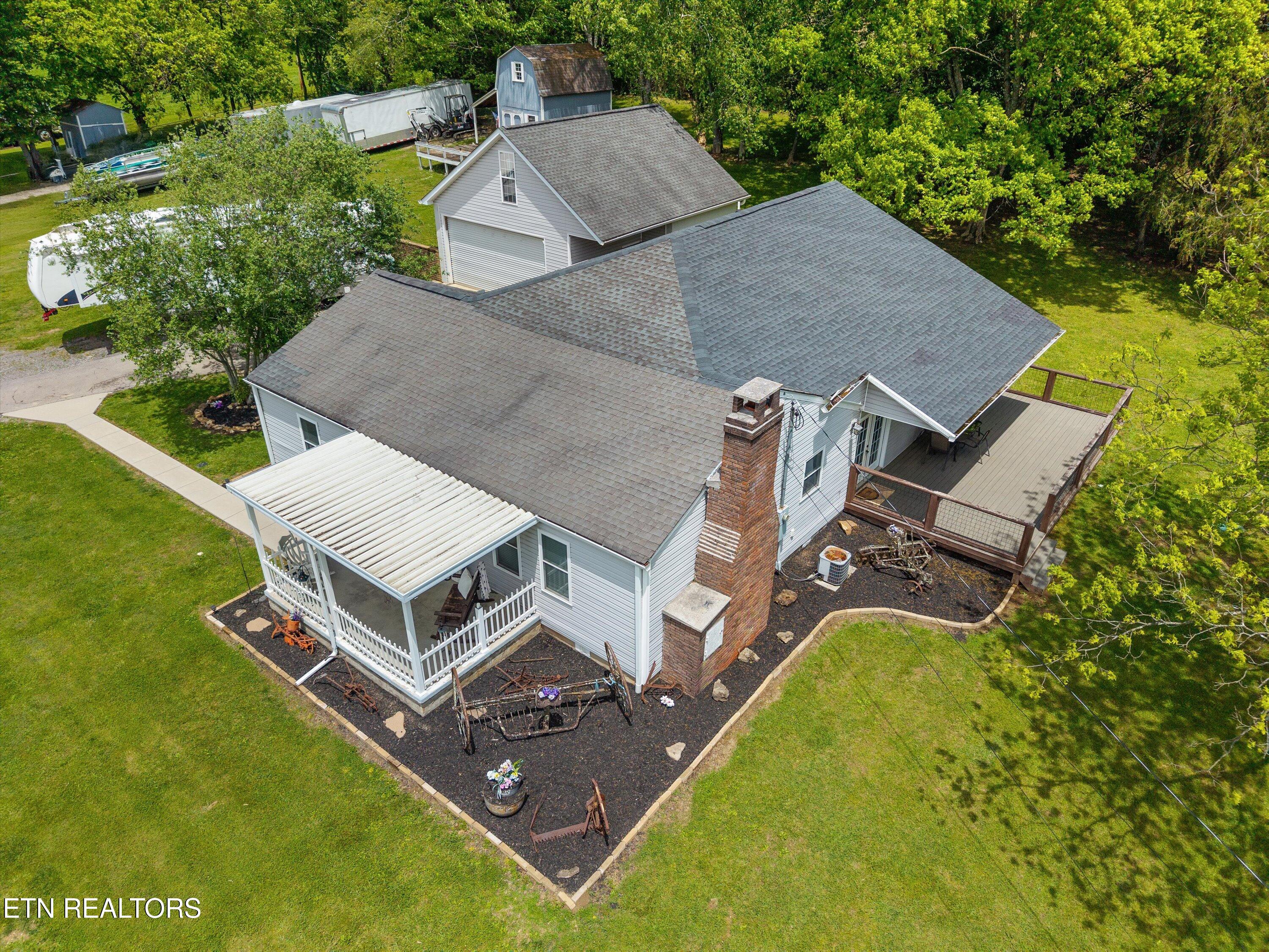 823 Reed Drive Powell, TN 37849 - Photo 42 of 50 42-823 Reed Dr-49