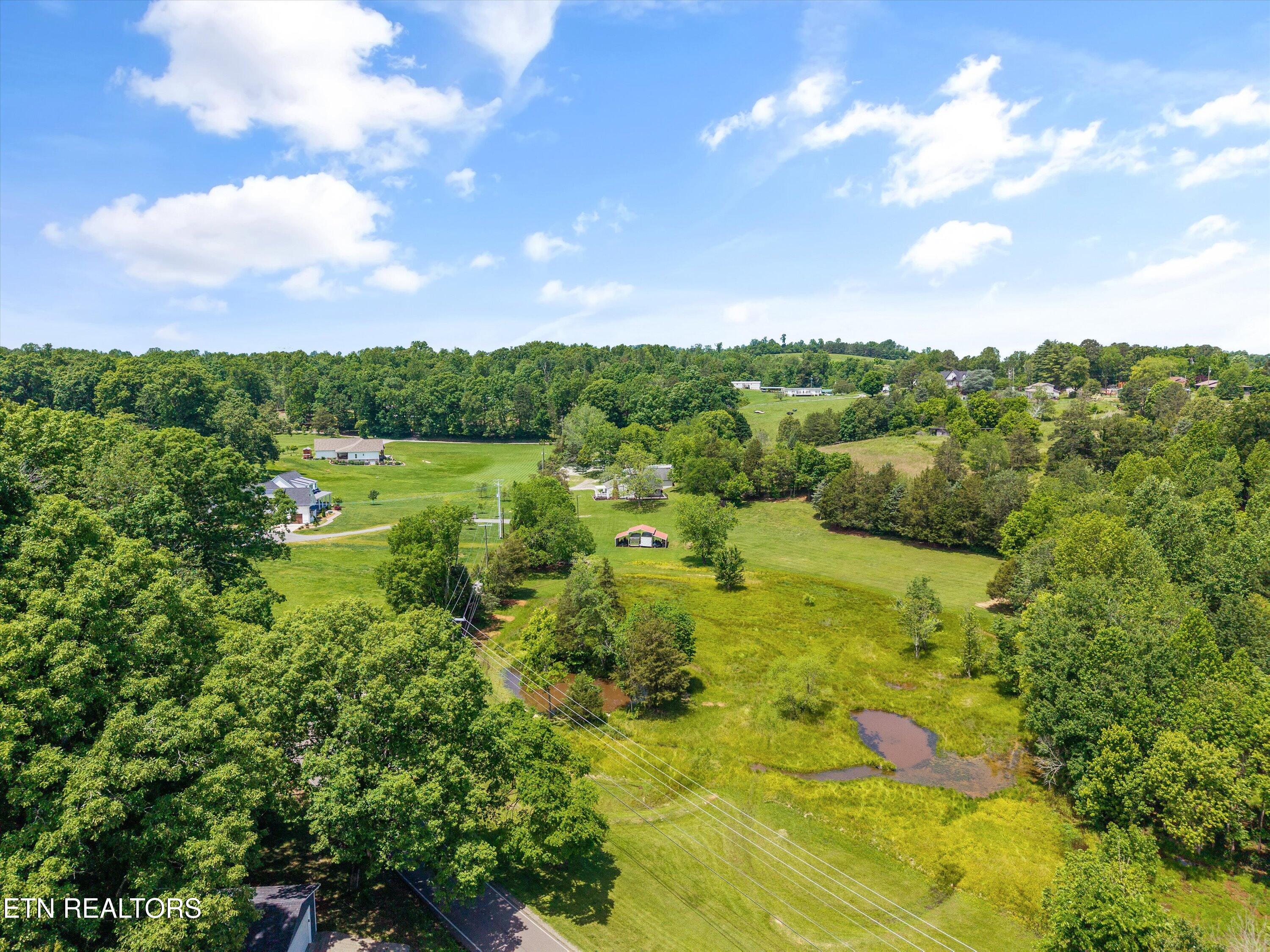 823 Reed Drive Powell, TN 37849 - Photo 50 of 50 50-823 Reed Dr-47