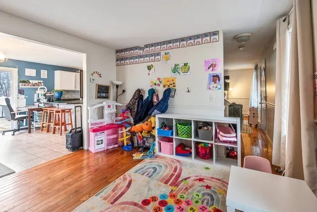 $400,000 | 124 11th Street, Leominster, MA 01453