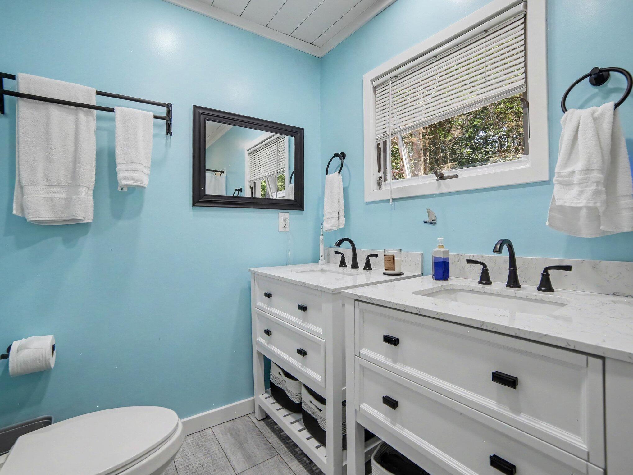 11775 South Valley Road Montague, MI 49437 - Photo 13 of 39 015_file_4760