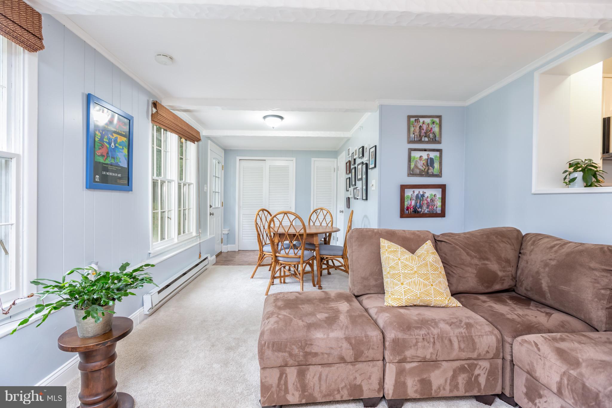 7403 Jervis Street Springfield, VA 22151 - Photo 11 of 27 Family Room with Eating Area