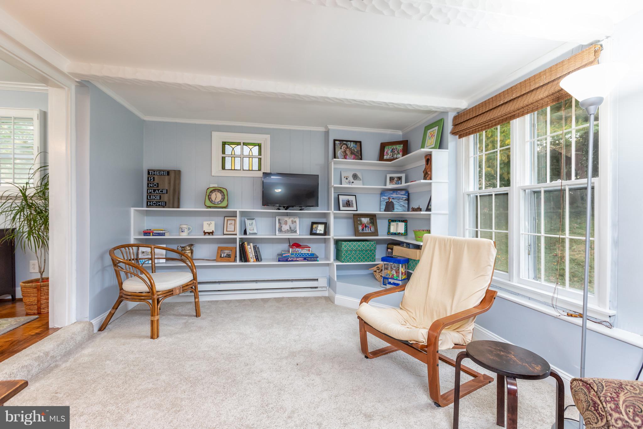 7403 Jervis Street Springfield, VA 22151 - Photo 12 of 27 Family Room