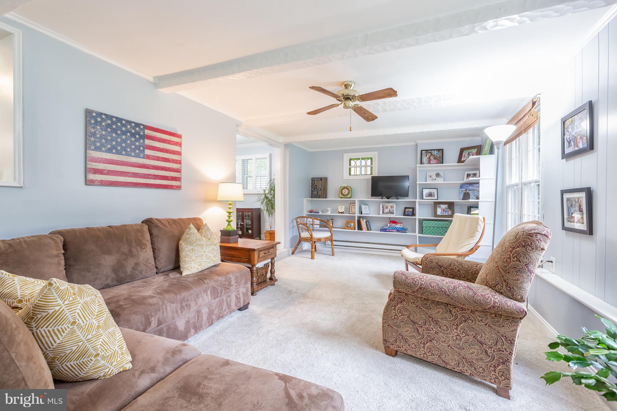 7403 Jervis Street Springfield, VA 22151 - Photo 13 of 27 Family Room
