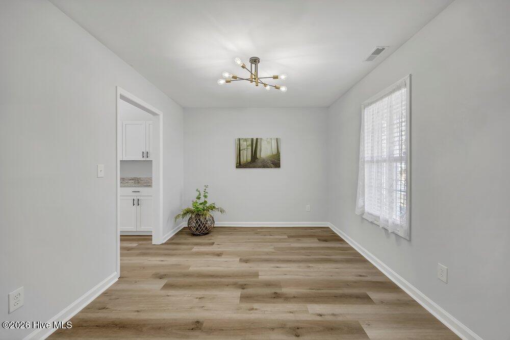 5200 Woods Edge Road Wilmington, NC 28409 - Photo 5 of 39 Dining Room