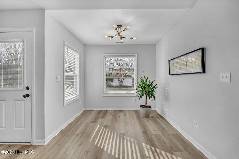 5200 Woods Edge Road Wilmington, NC 28409 - Photo 9 of 39 Breakfast Room