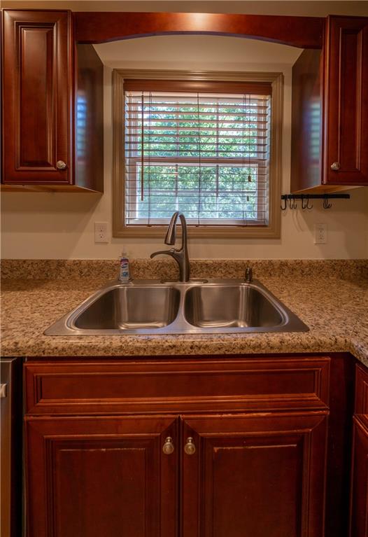 25 Quail Ridge Road Taylorsville, GA 30178 - Photo 13 of 29 a view of a sink and microwave