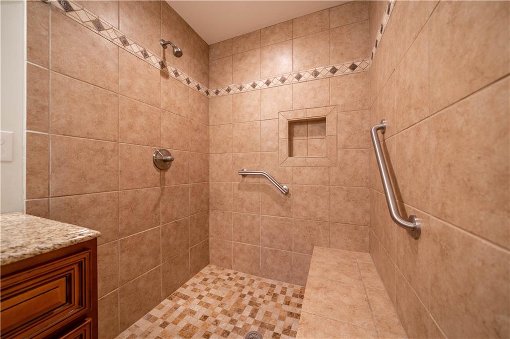 25 Quail Ridge Road Taylorsville, GA 30178 - Photo 10 of 29 a bathroom with a shower