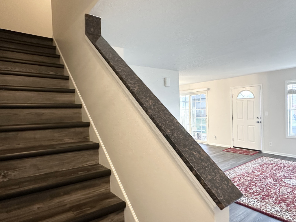 1514 Northfield Meadows Boulevard, Unit 2 Bourbonnais, IL 60914 - Photo 16 of 30 a view of an entryway