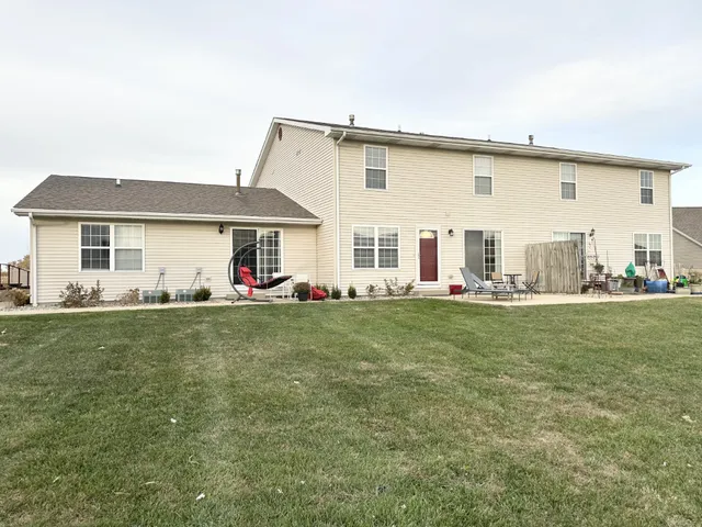$1,450 | 1514 Northfield Meadows Boulevard, Unit 2, Bourbonnais, IL 60914