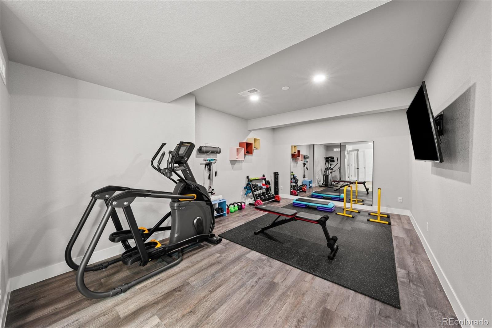 152 Rockingham Circle Castle Pines, CO 80108 - Photo 23 of 30 Gallery Image 23