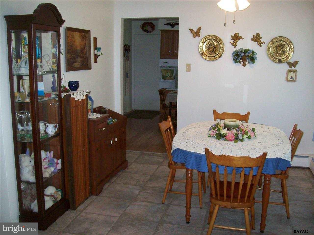 4168 Trowbridge Road York, PA 17402 - Photo 15 of 32 Gallery Image 15