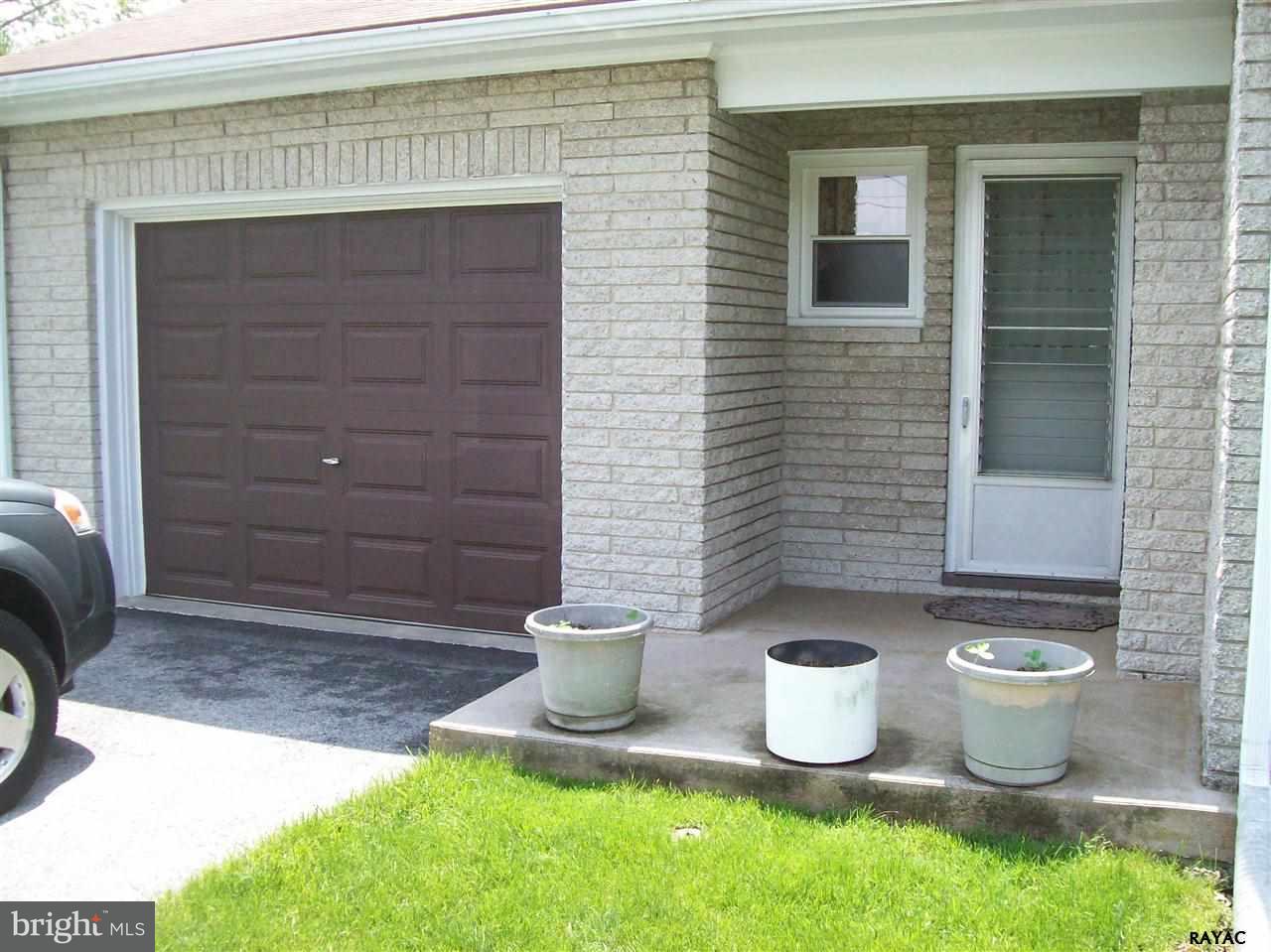 4168 Trowbridge Road York, PA 17402 - Photo 21 of 32 Gallery Image 21