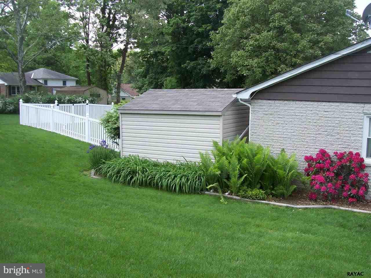 4168 Trowbridge Road York, PA 17402 - Photo 29 of 32 Gallery Image 29
