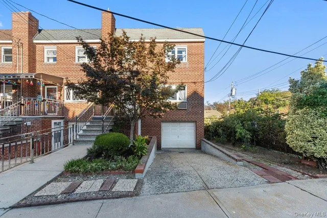 a view of a outdoor space