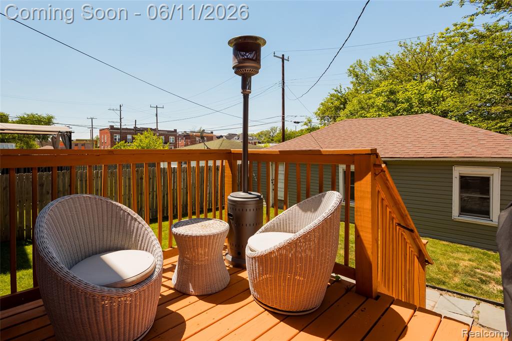 227 Melbourne Street Detroit, MI 48202 - Photo 49 of 50
