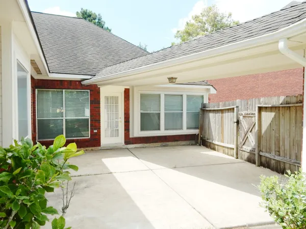 $2,650 | 16611 Colony Terrace Drive, Sugar Land, TX 77479