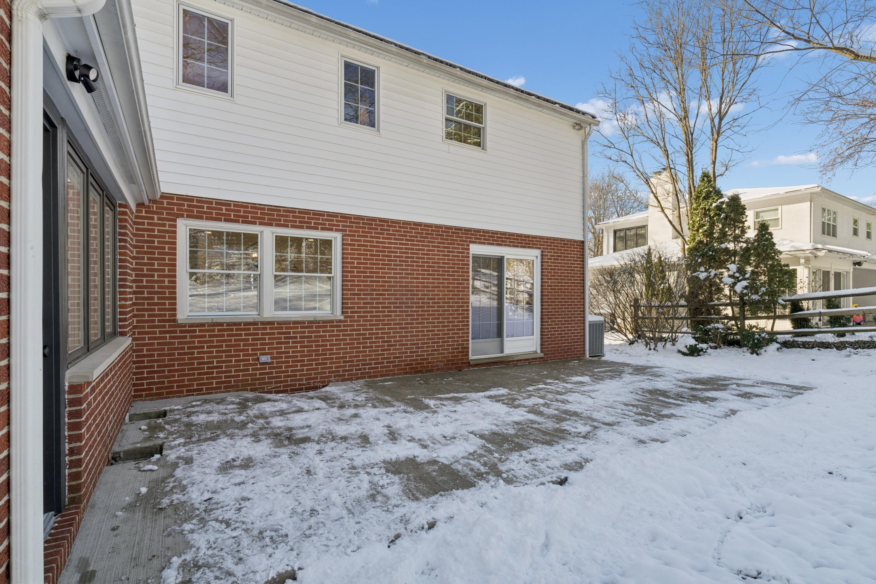 4540 Langport Road Columbus, OH 43220 - Photo 60 of 65 Back of Home & Patio