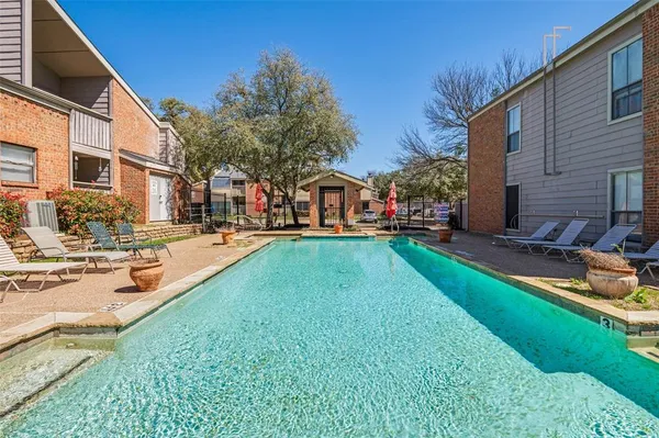 $159,000 | 2101 Count Fleet Drive, Unit 502, Arlington, TX 76011