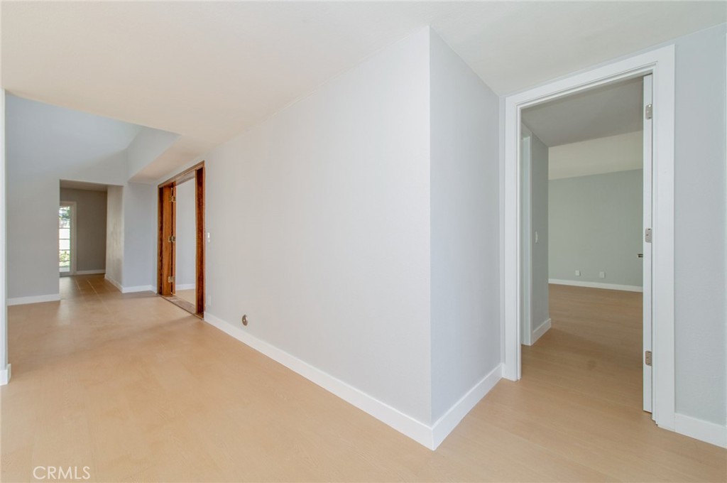 19412 Sierra Chula Road Irvine, CA 92603 - Photo 6 of 37