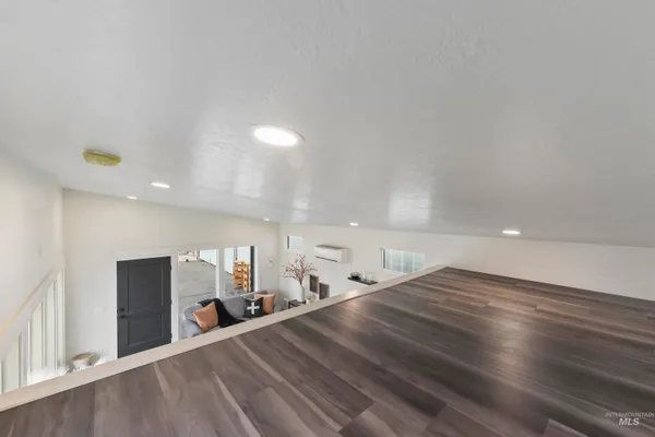 $299,000 | 116 Raven Loop, Cascade, ID 83611