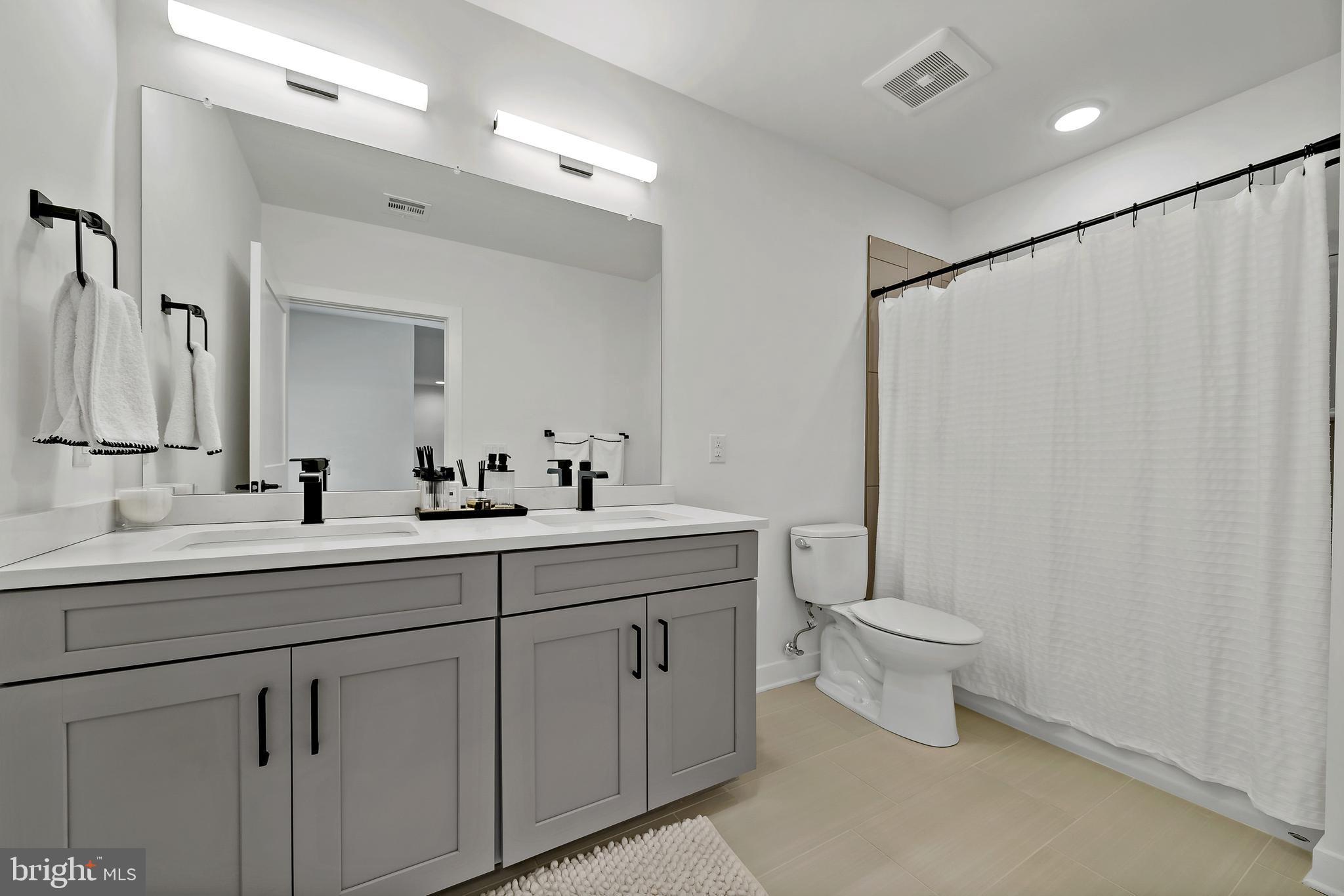 4539 Riverside Way Philadelphia, PA 19127 - Photo 13 of 24