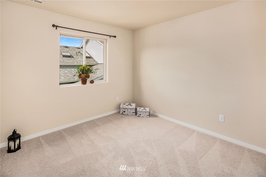 4433 147th Place Southeast Bothell, WA 98012 - Photo 16 of 20