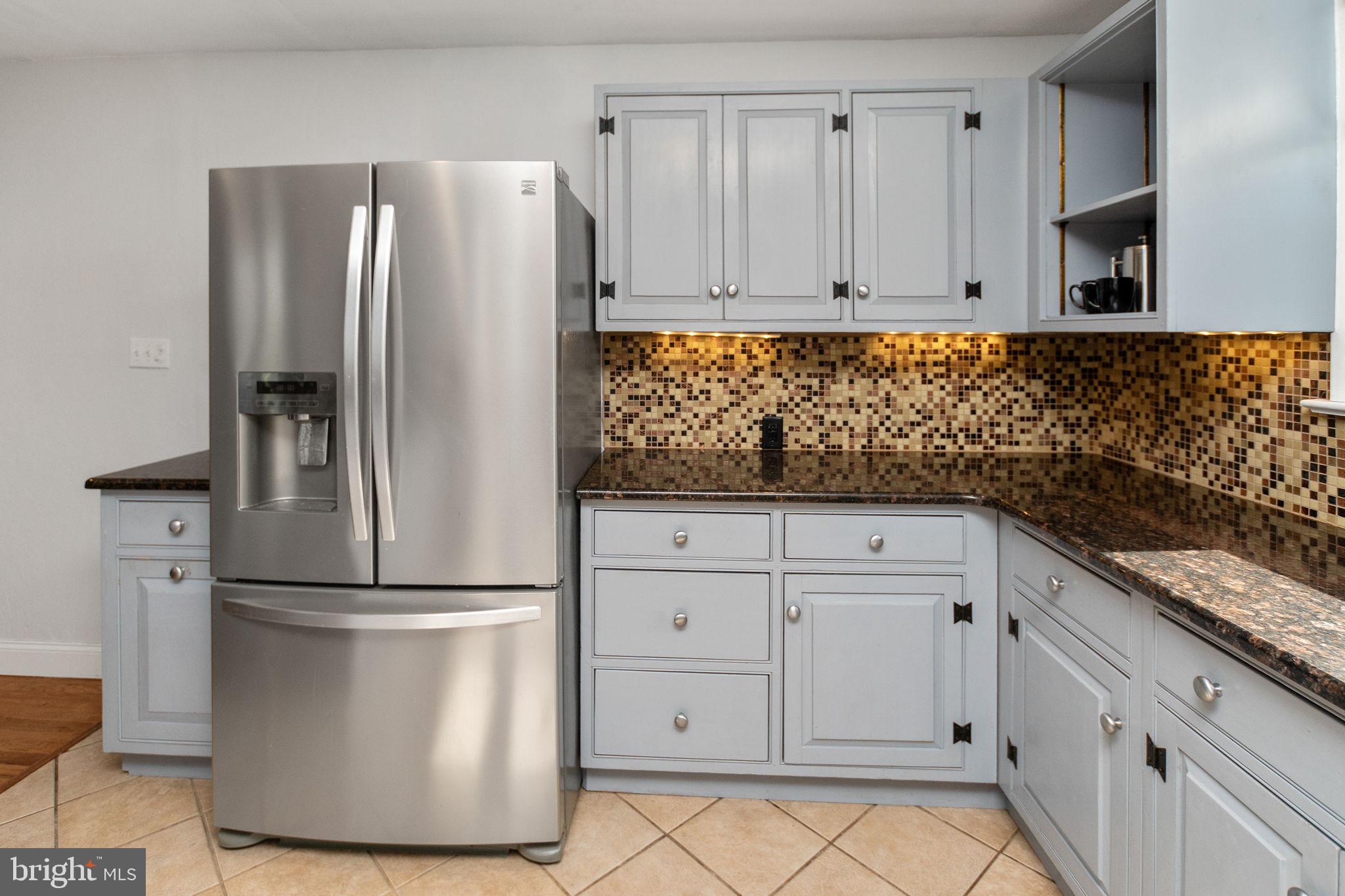 4870 Harrison Road Doylestown, PA 18902 - Photo 26 of 46 Tile Backsplash