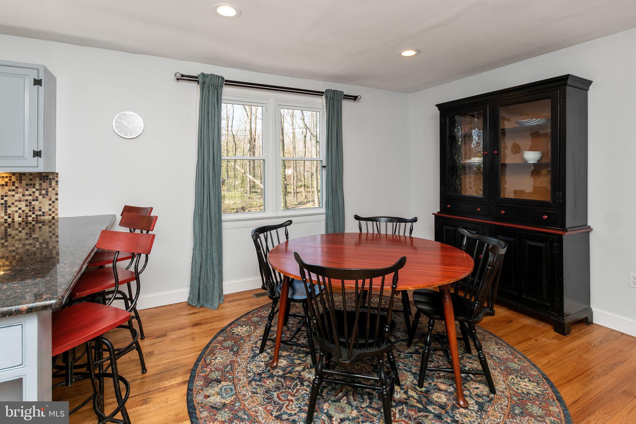 4870 Harrison Road Doylestown, PA 18902 - Photo 29 of 46 Peninsula Seating