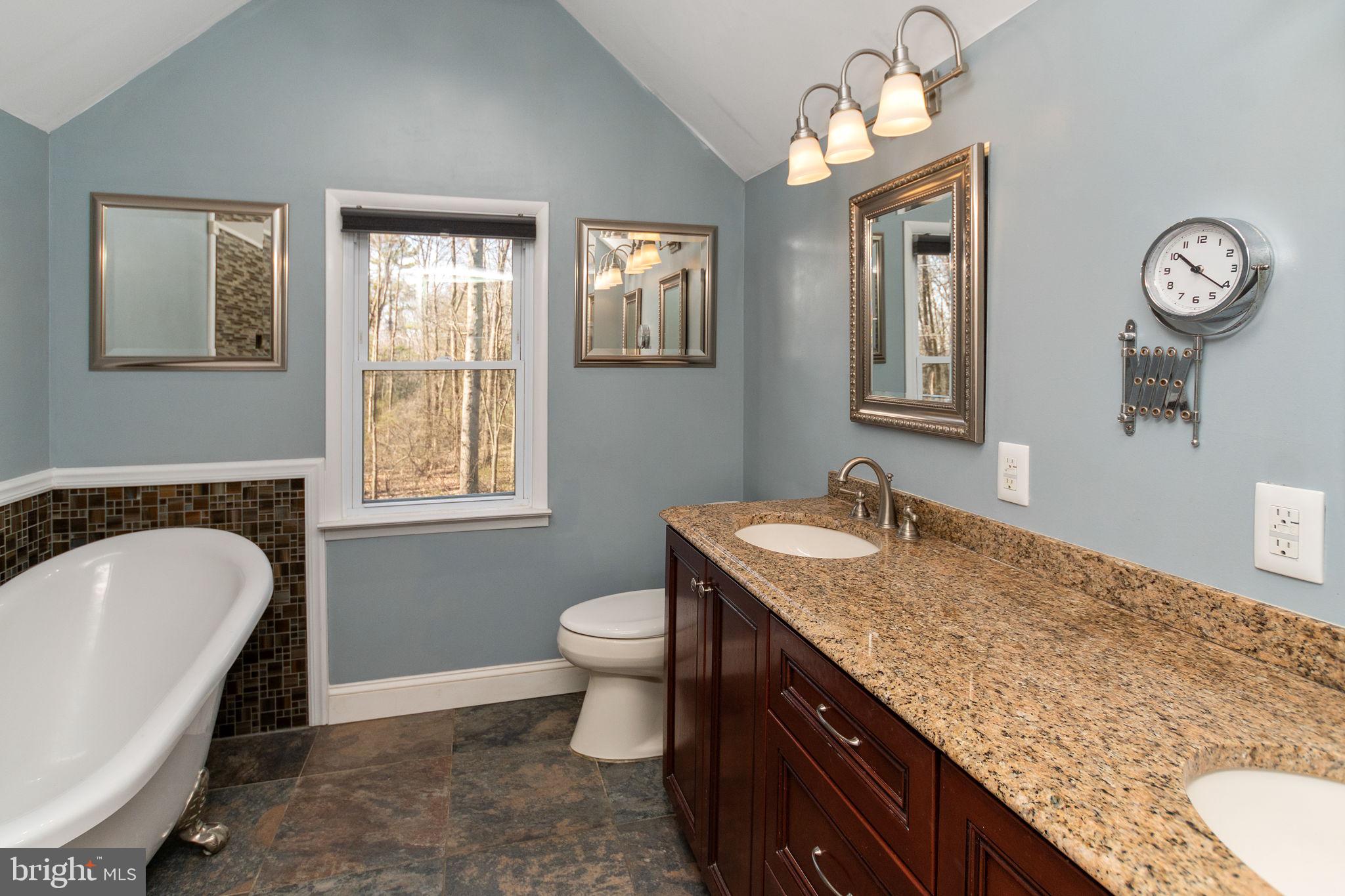 4870 Harrison Road Doylestown, PA 18902 - Photo 38 of 46 2nd Floor Full Bathroom