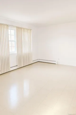 $320,000 | 656 Post Avenue, Bellport, NY 11713